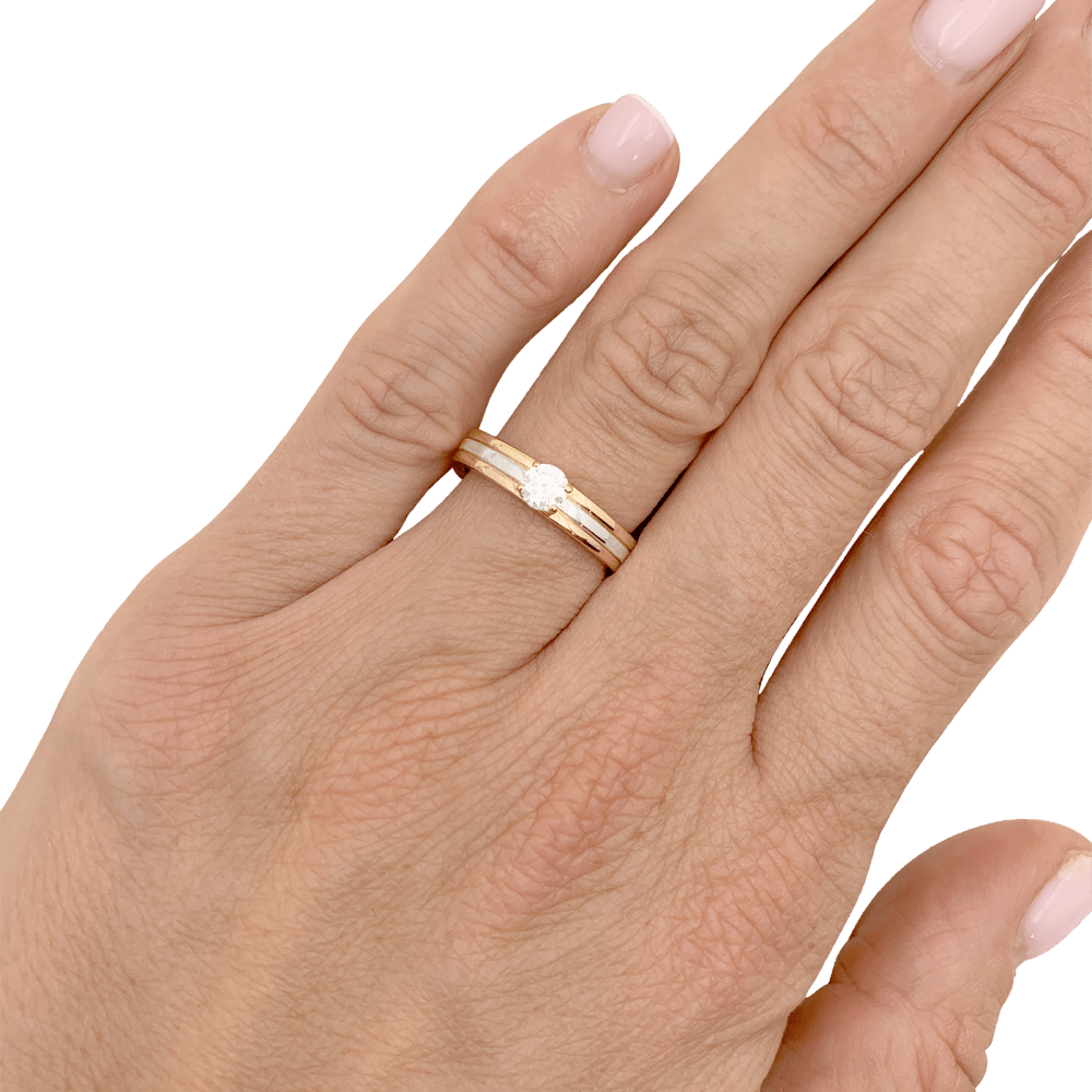 Bague Cartier, "Vendôme Louis Cartier", trois ors, diamant.