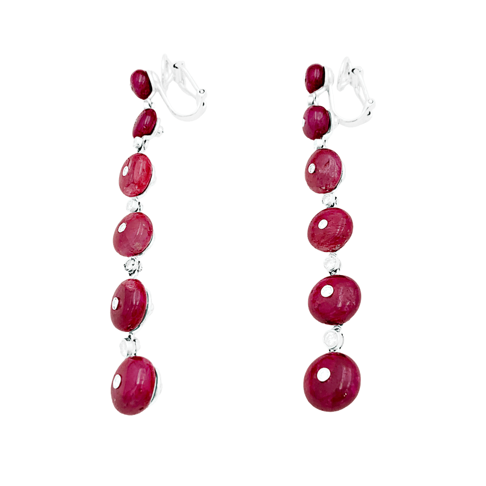 Boucles d'oreilles Repossi, or blanc, rubis et diamants.