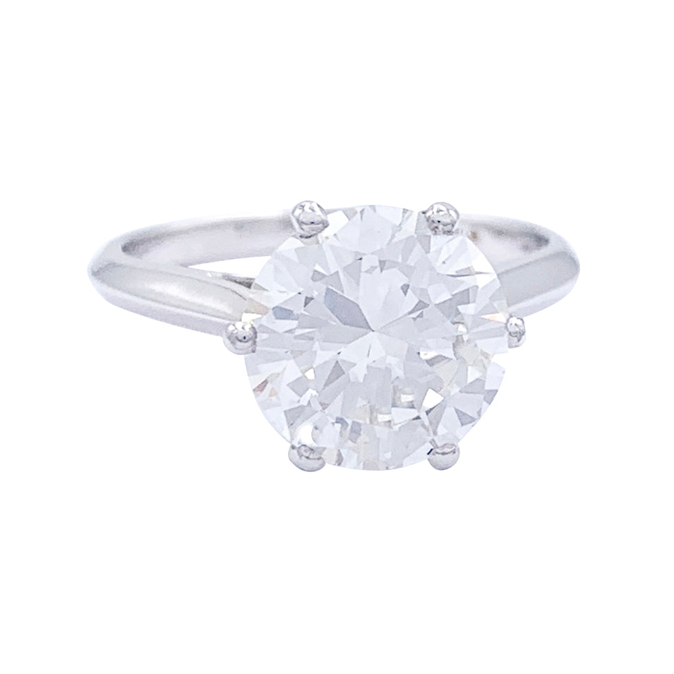 Solitaire platine, or blanc, diamant 2,30 cts.