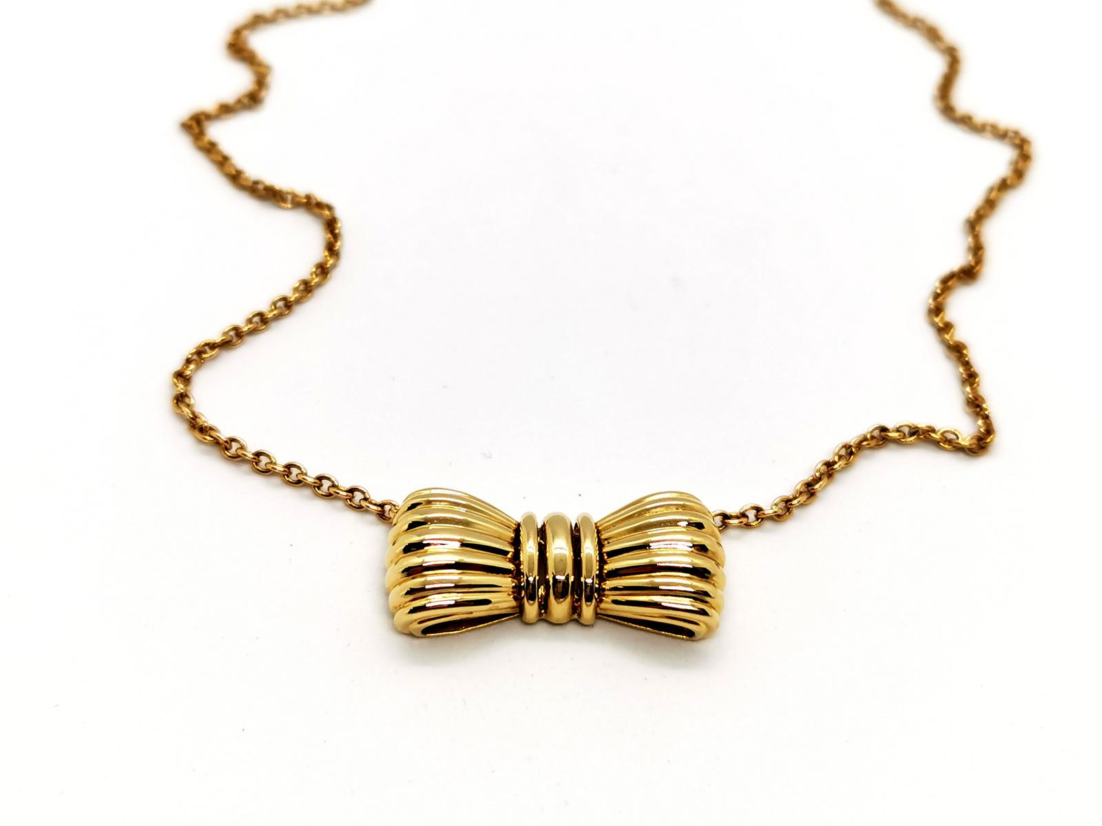 OJ Perrin Yellow Gold Knot Necklace