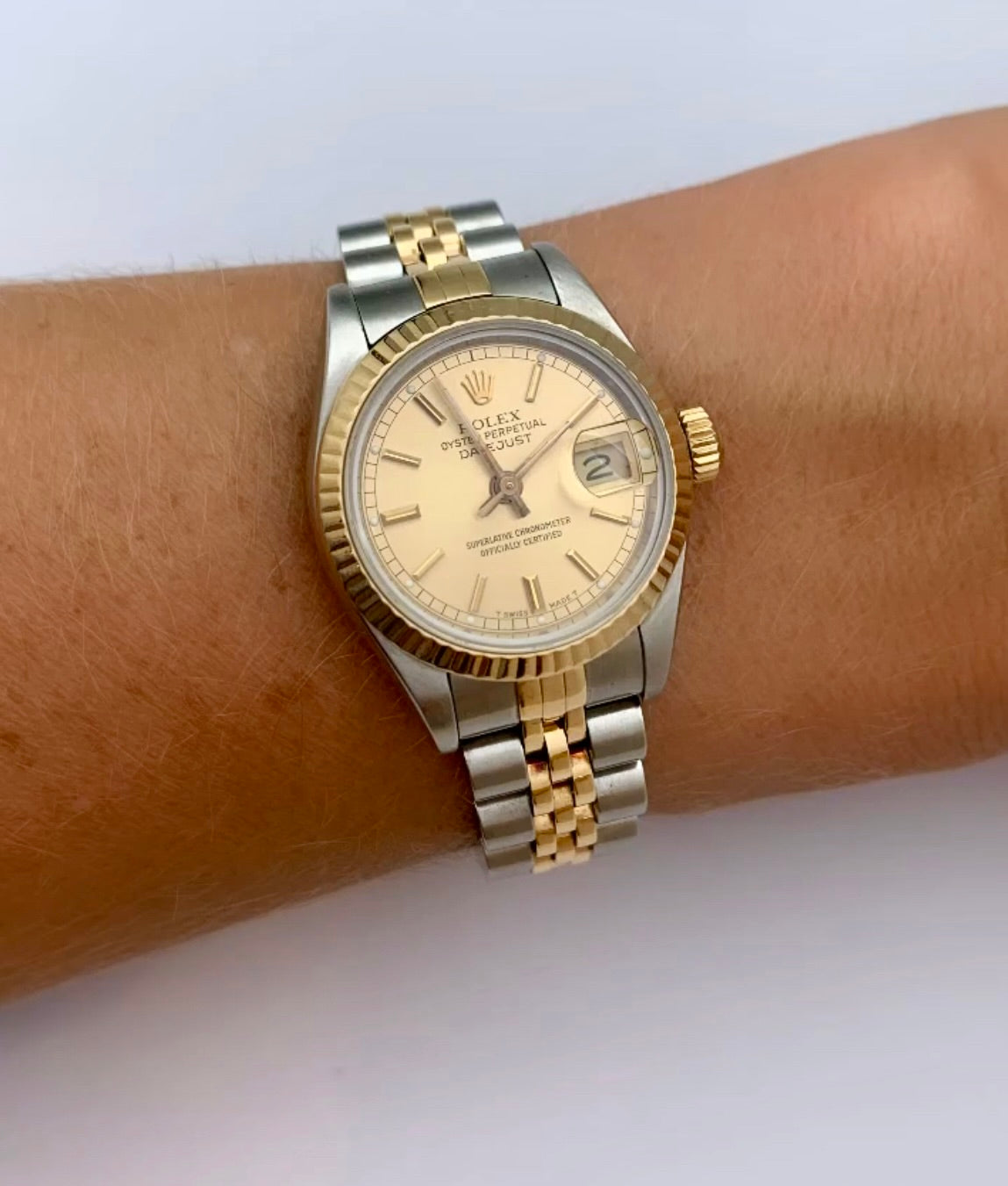 Rolex "Oyster Perpetual Date" watch in steel and yellow gold.