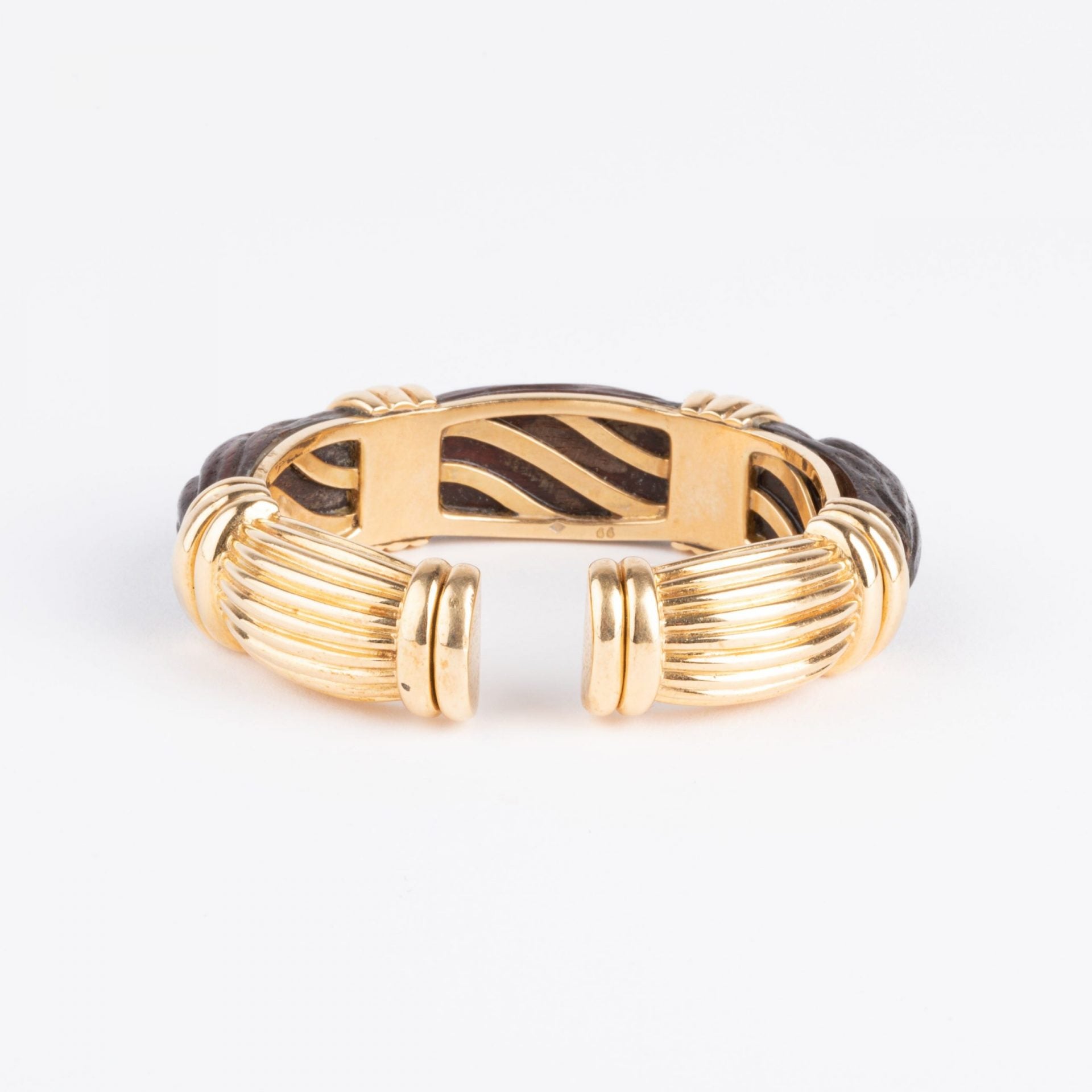 OJ Perrin bangle bracelet in yellow gold and amourette wood