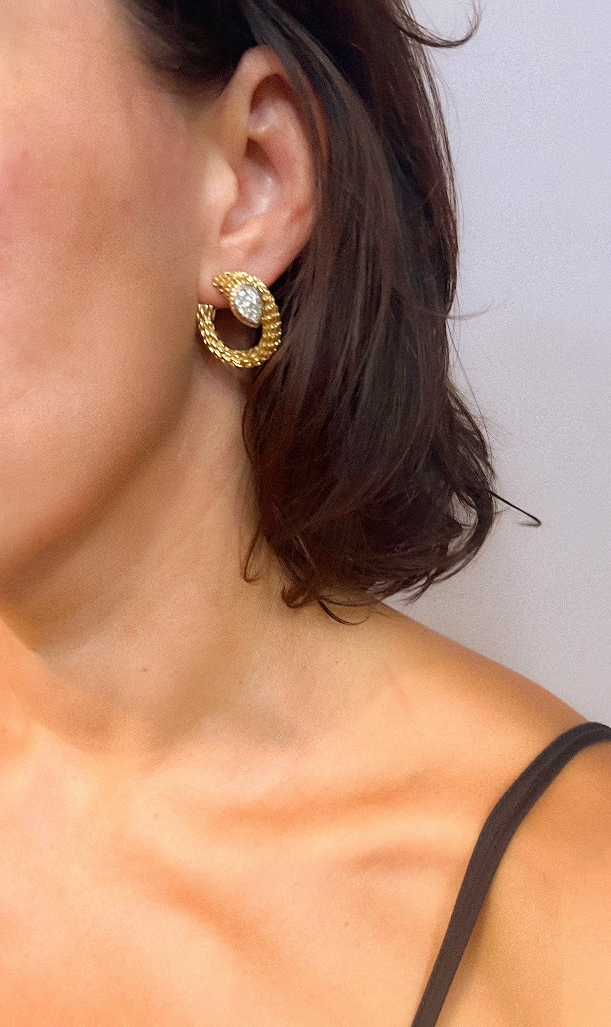 Yellow gold and diamond earrings from Maison Boucheron, Serpent Bohème model