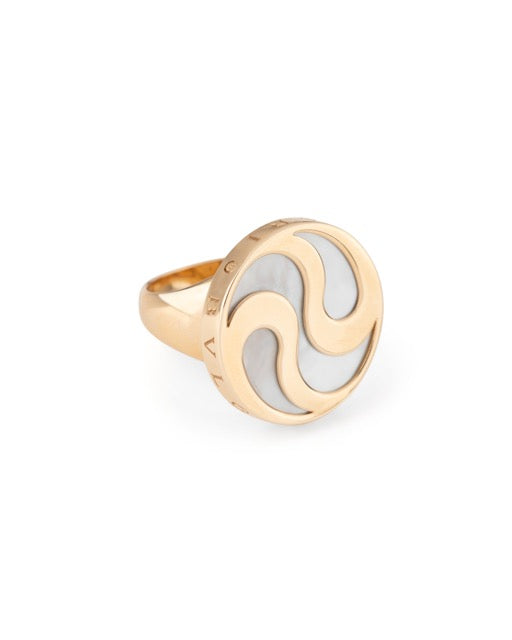 Bulgari, "Yin &amp; Yang" ring in 18K yellow gold and vintage mother-of-pearl