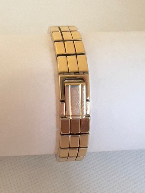 Cartier, Rare Tank Américaine "Lingot" Gold on Gold Watch