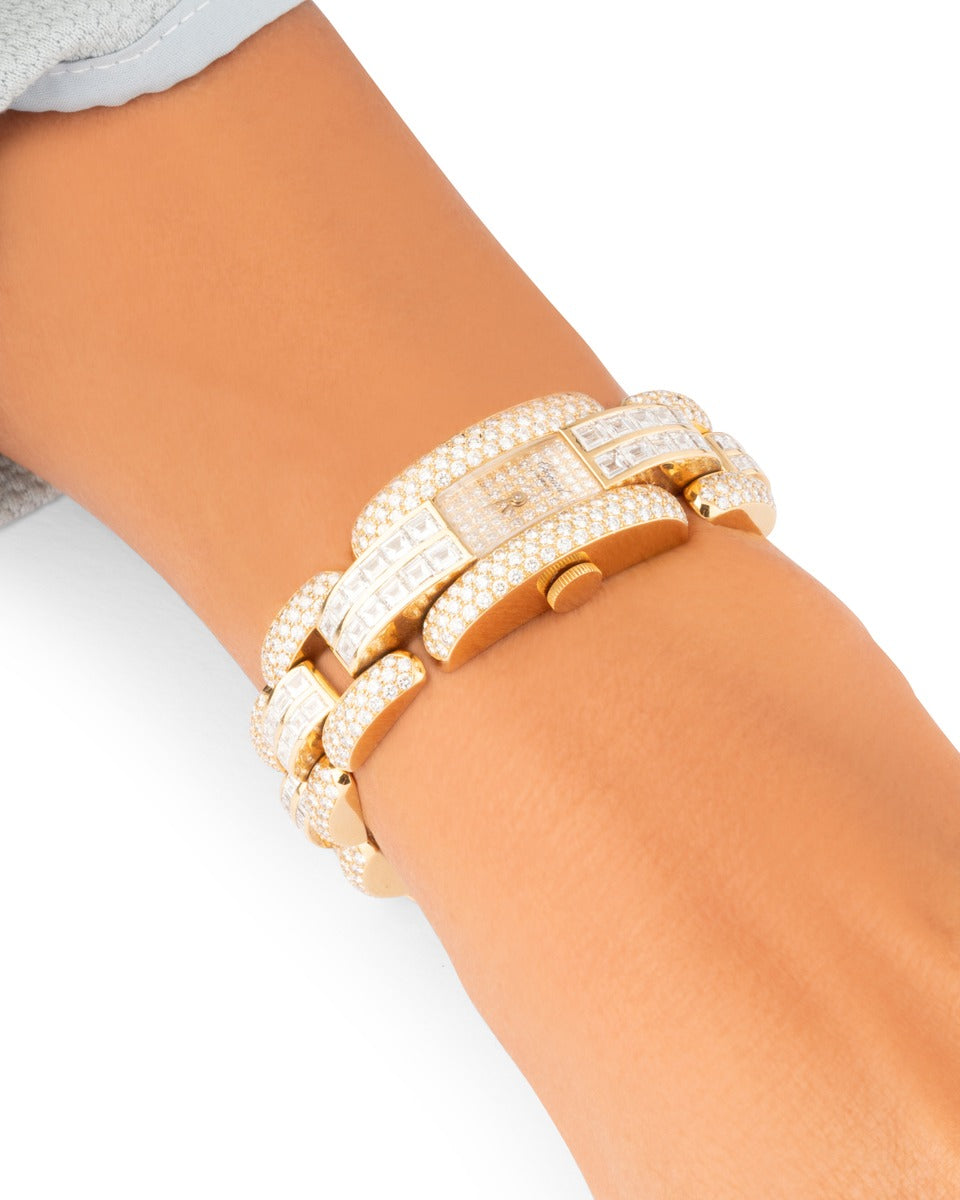 Chopard "La Strada" watch in 18K yellow gold, fully paved with diamonds