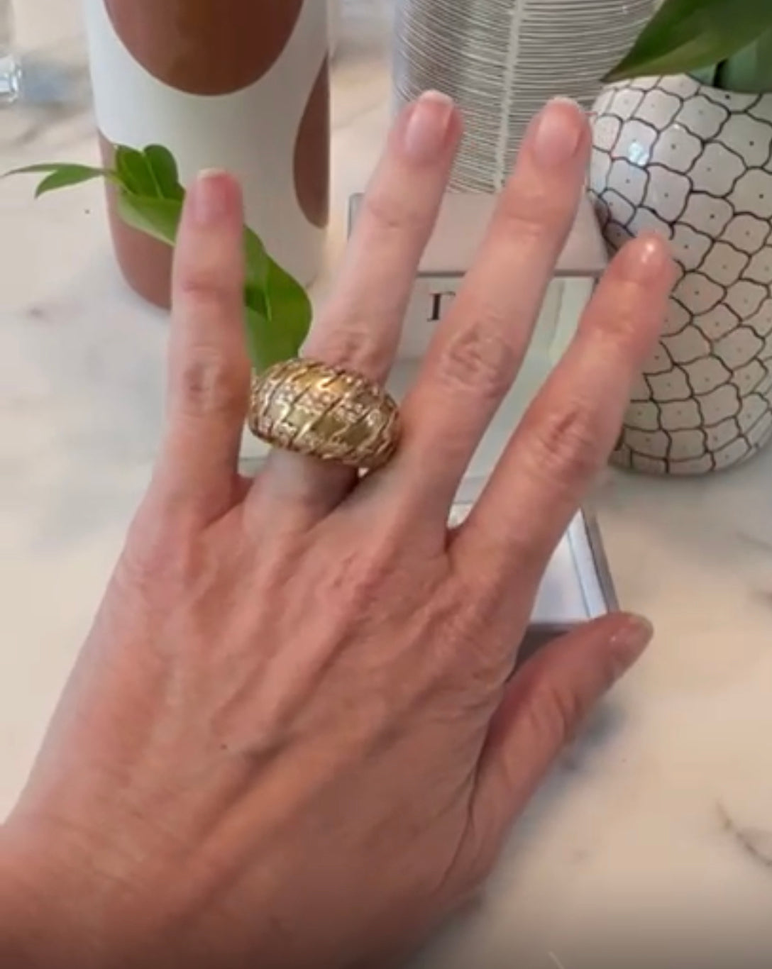 Dior ring in yellow gold and diamonds