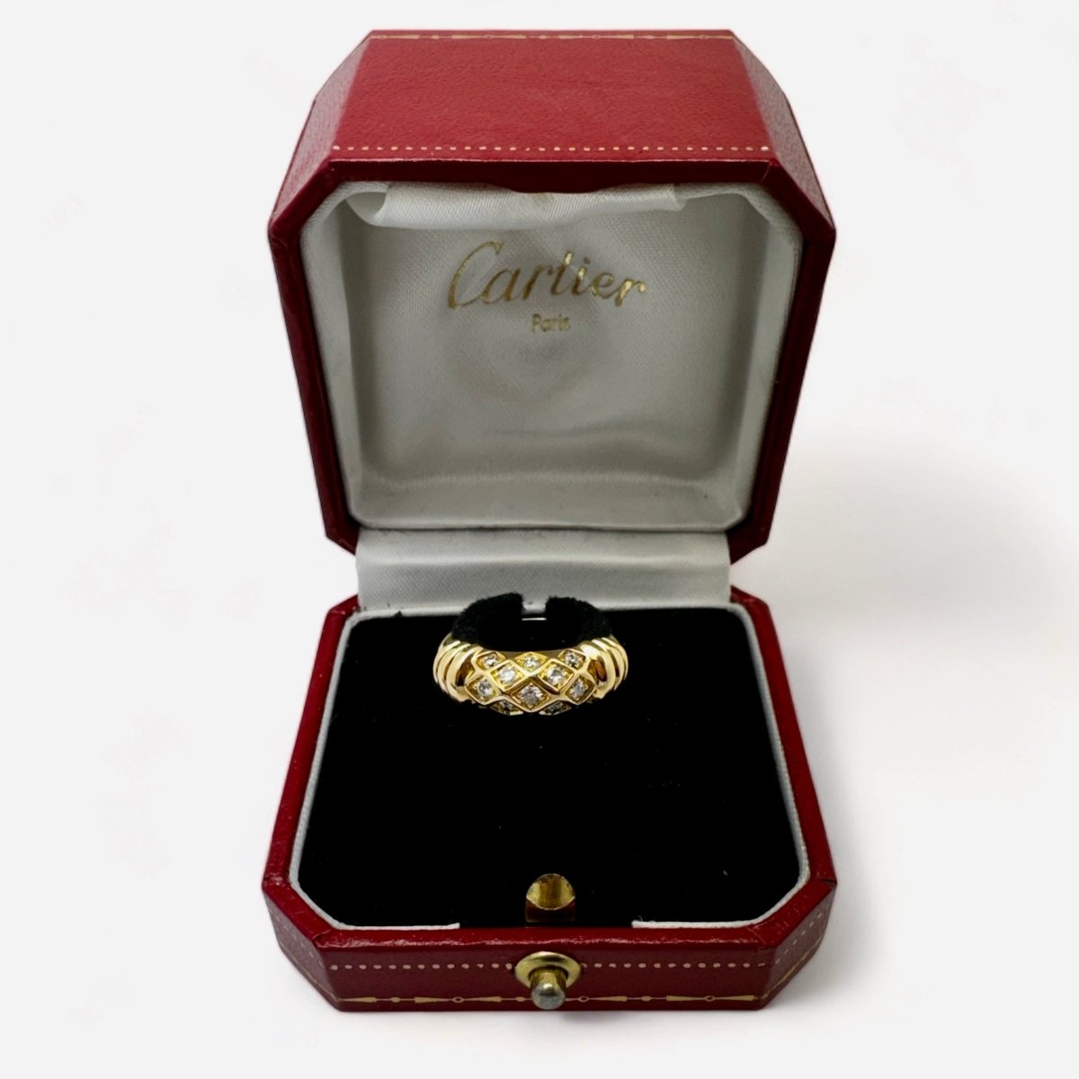 CARTIER Bague jonc résille orné de diamants. - Maison Eloe