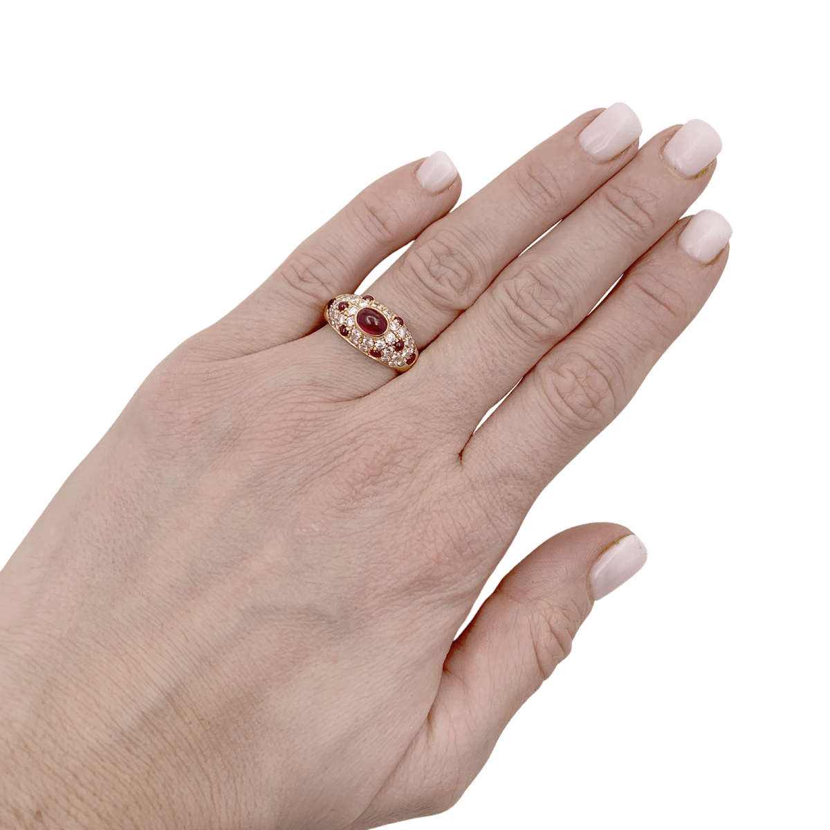 Bague Cartier, "Corinthe", or jaune, rubis, diamants. - Maison Eloe