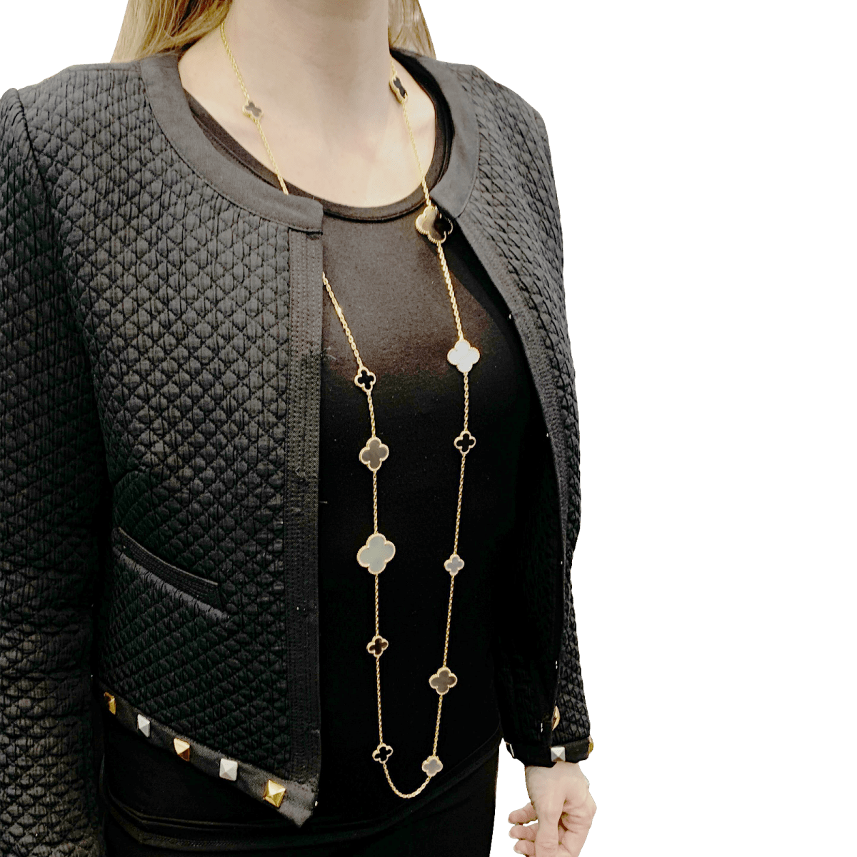 Collier Van Cleef & Arpels, "Magic Alhambra", or jaune, nacre et onyx. - Maison Eloe