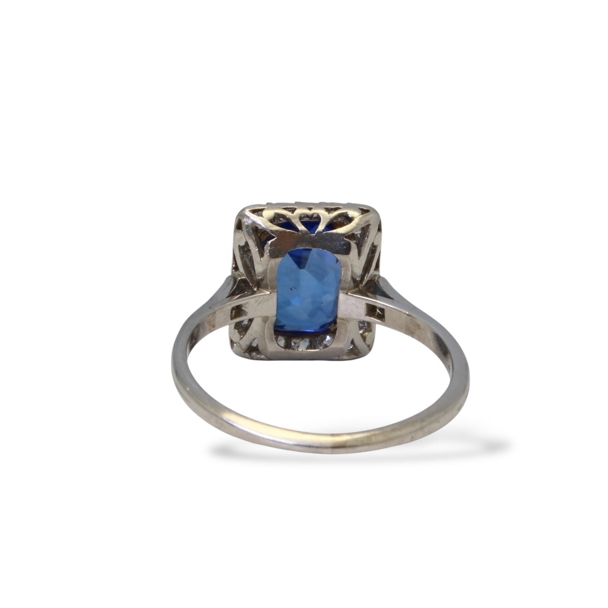 Bague ancienne saphir naturel et diamants - Maison Eloe