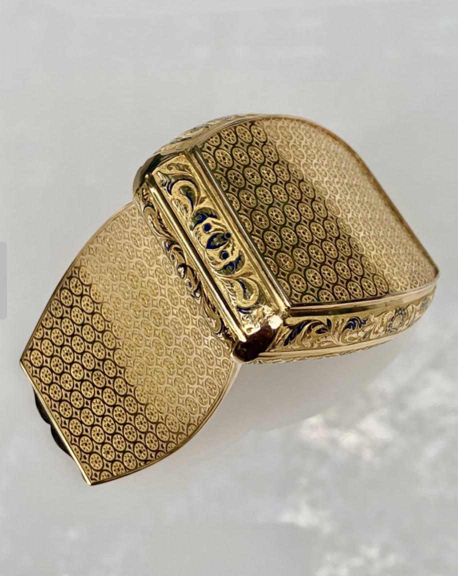 Empire period gold and enamel snuffbox