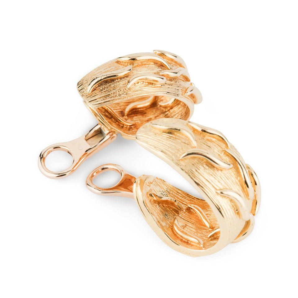 A pair of Kutchinsky clip-on earrings in 18K yellow gold
