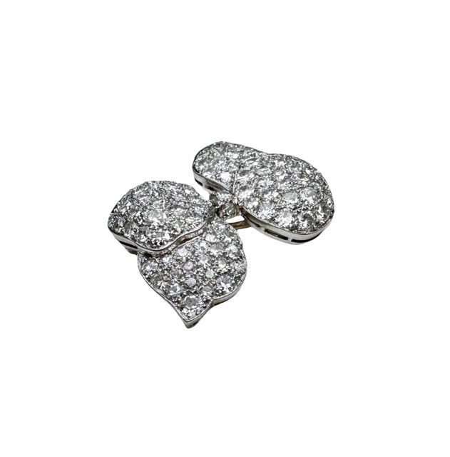 Lacloche Frères "Knot" brooch in platinum and diamonds