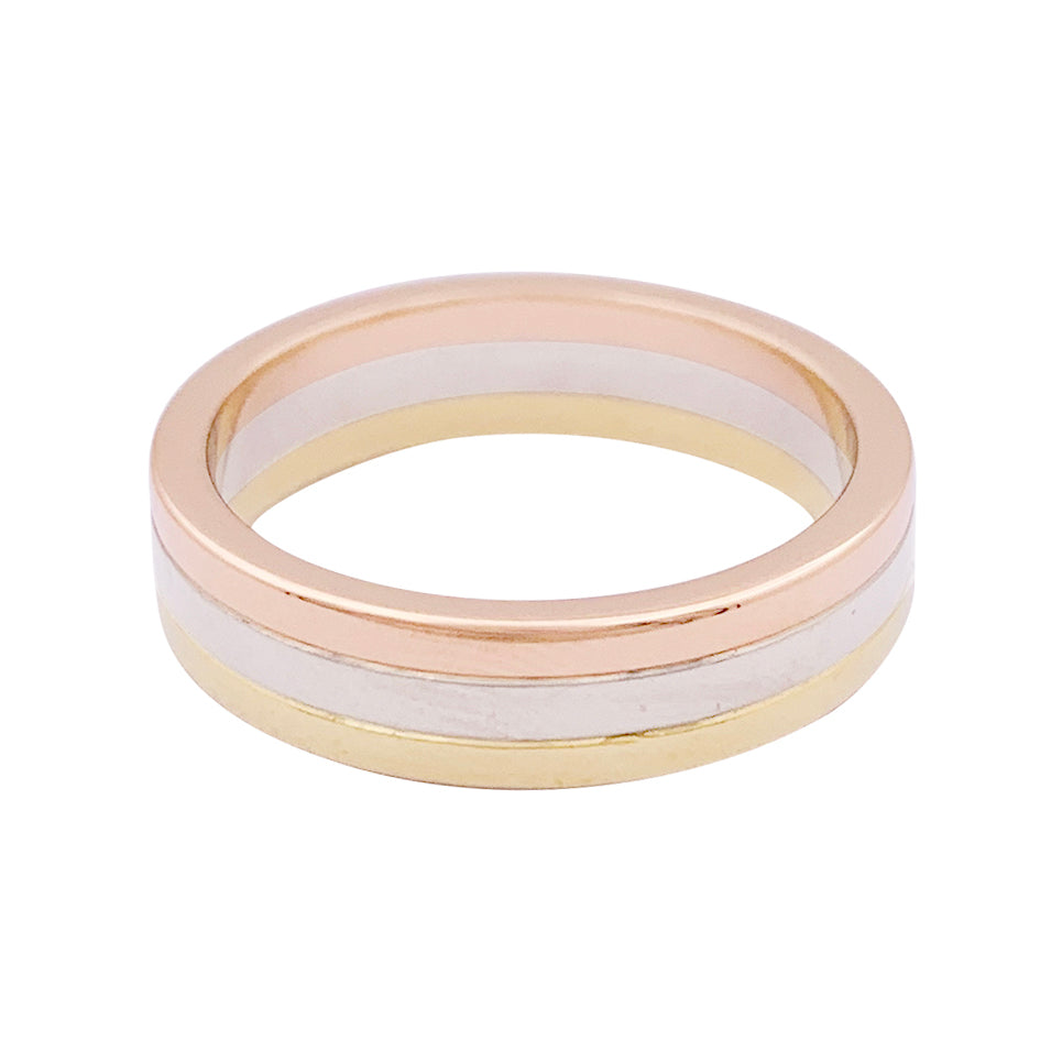 Cartier "Vendôme Louis Cartier" wedding band, three golds.