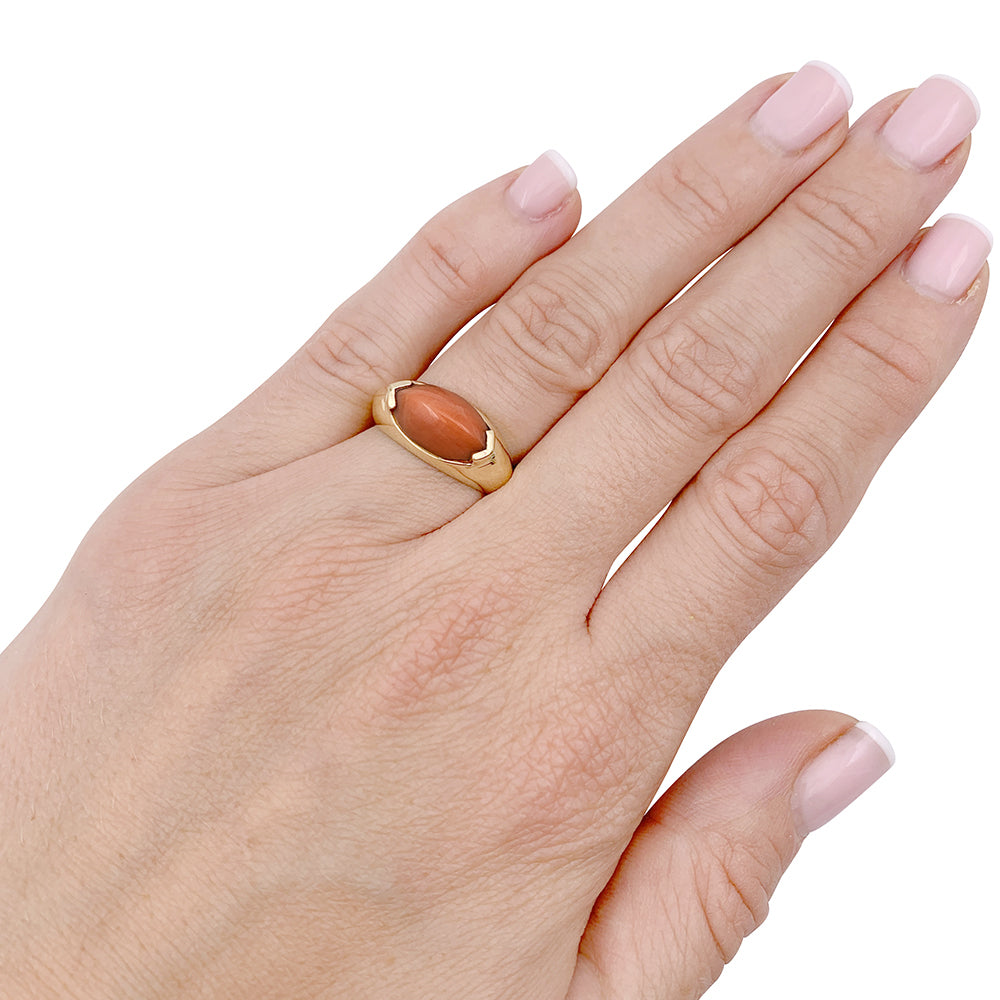 OJPerrin ring, yellow gold, coral.