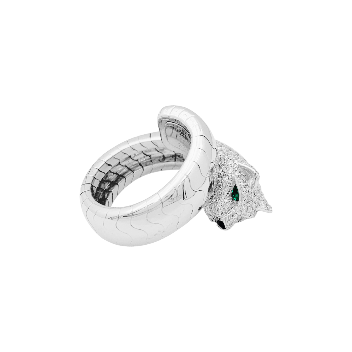 Bague CARTIER, "Lakarda", or blanc, diamants. - Maison Eloe