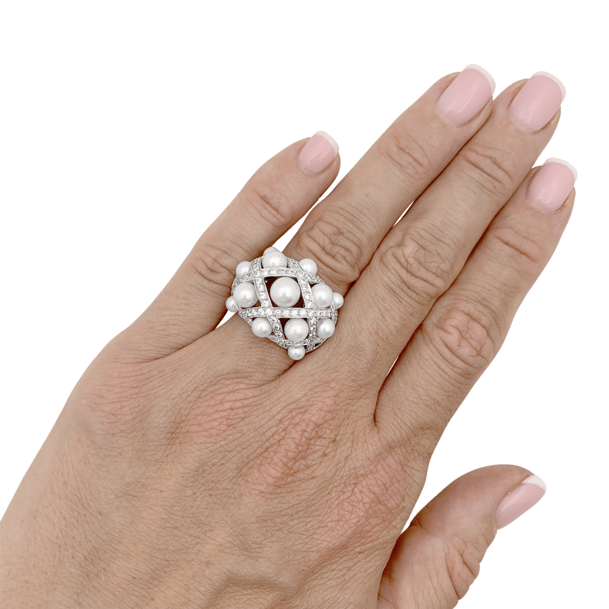 Bague CHANEL, "Baroque", or blanc, diamants, perles. - Maison Eloe