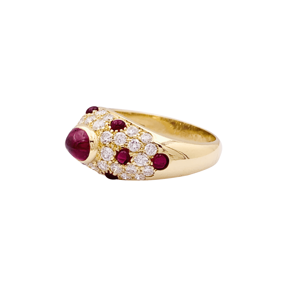 Bague Cartier, "Corinthe", or jaune, rubis, diamants. - Maison Eloe