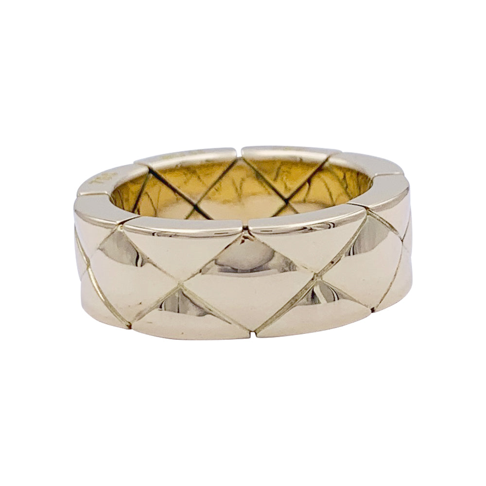 Chanel ring, "Matelassé", yellow gold.