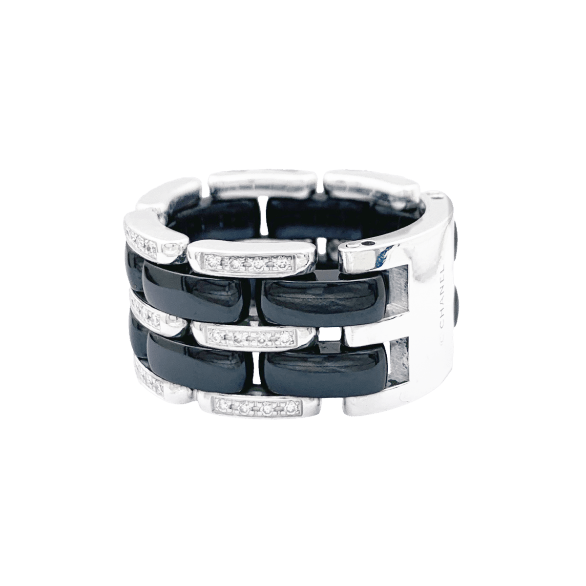 Bague Chanel,"Ultra", en or blanc, céramique noire et diamants. - Maison Eloe
