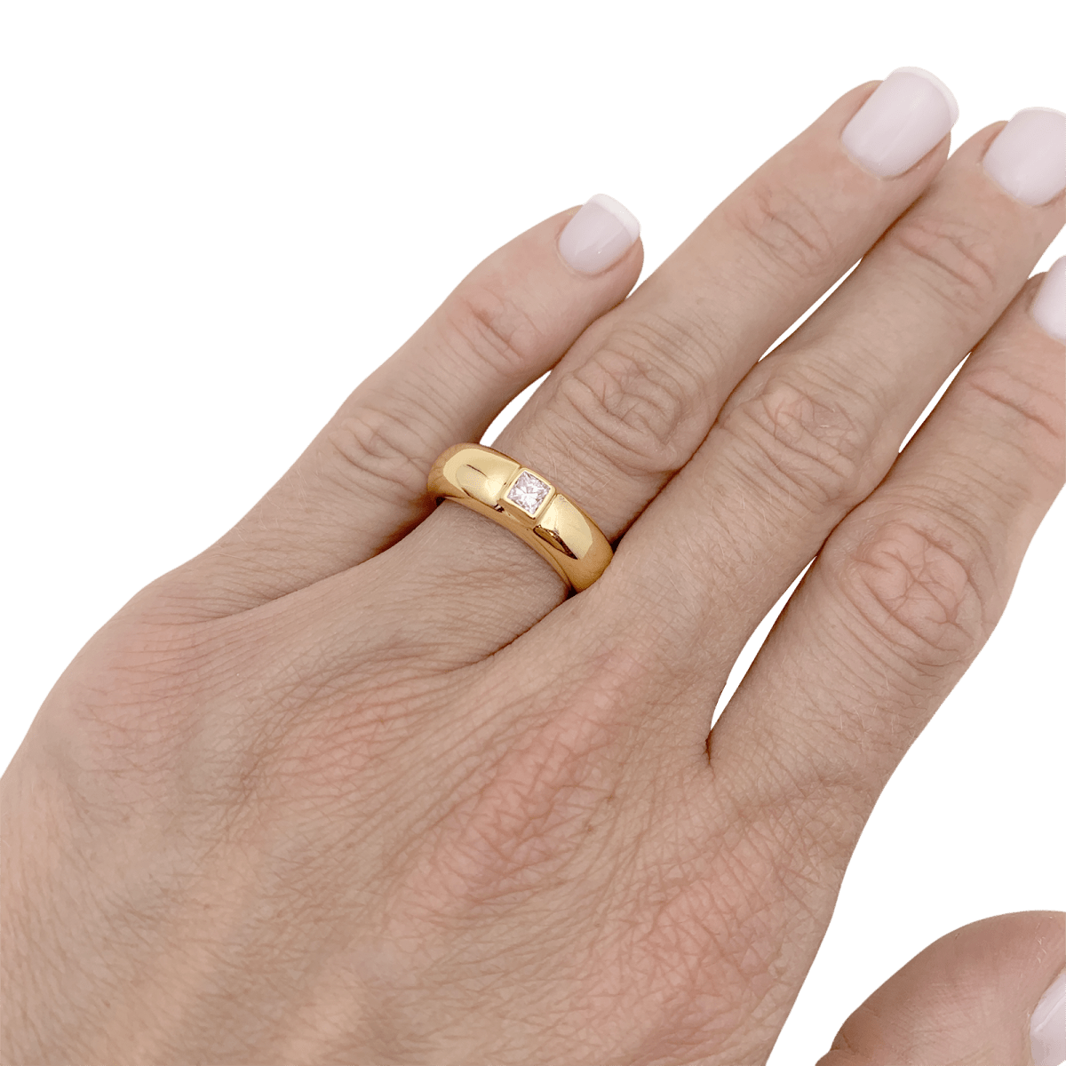 Bague Chaumet, "Anneau", or jaune, diamant princesse. - Maison Eloe