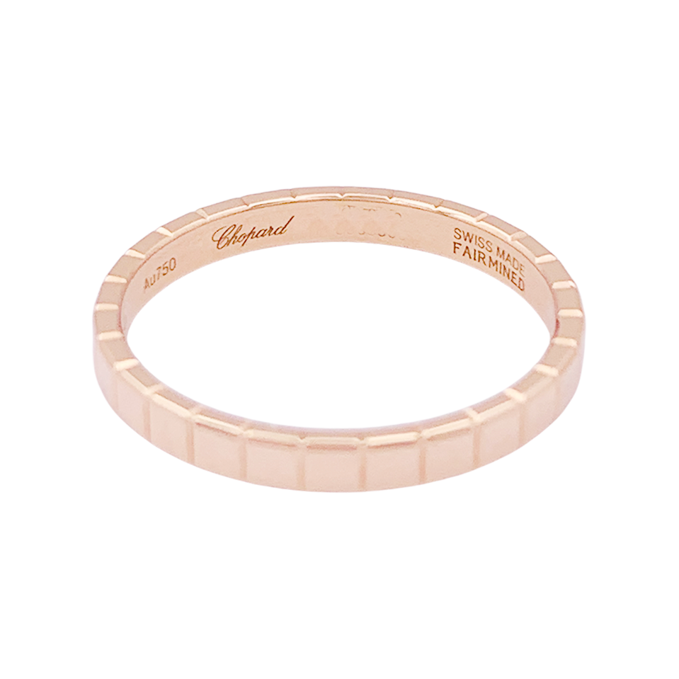 Chopard “Ice Cube” ring in pink gold.