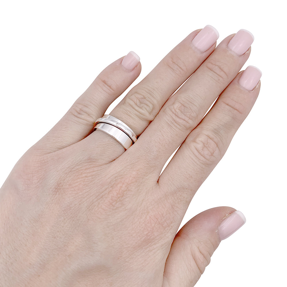 Dinh Van ring, "Ariane", white gold, diamonds.