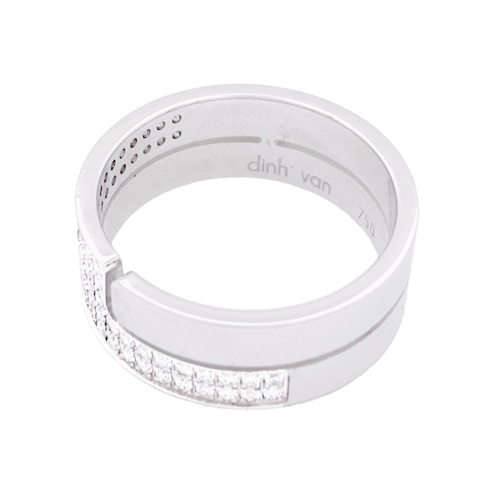 Dinh Van "Seventies" ring in white gold and diamonds.