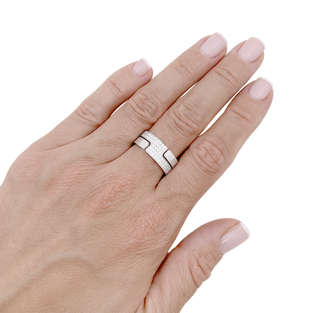 Dinh Van "Seventies" ring in white gold and diamonds.