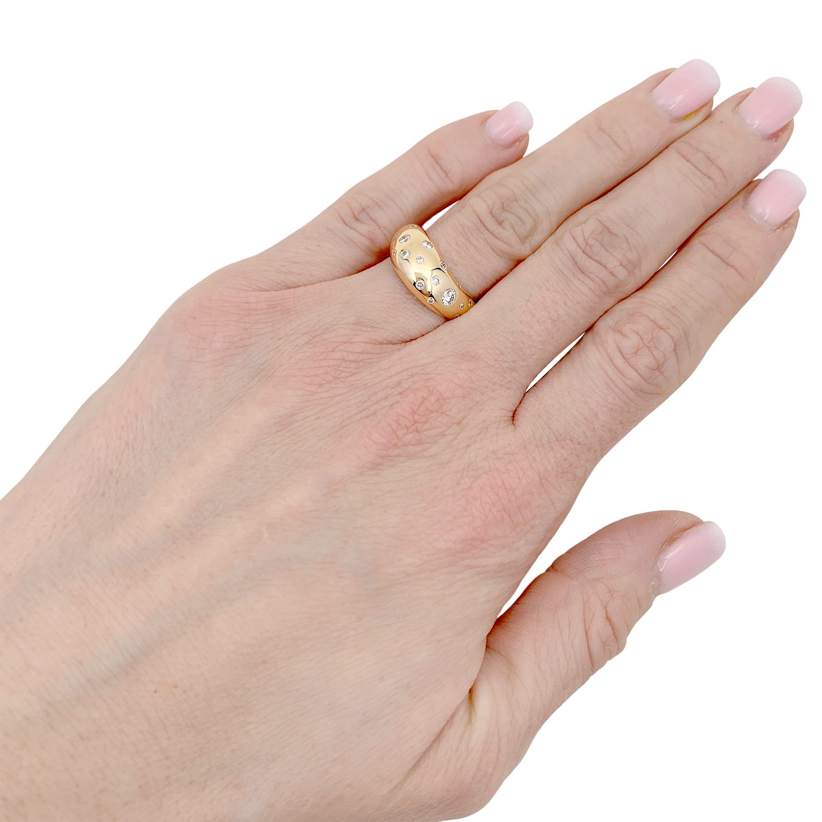 Fred "Mouvementée" ring in yellow gold and diamonds.