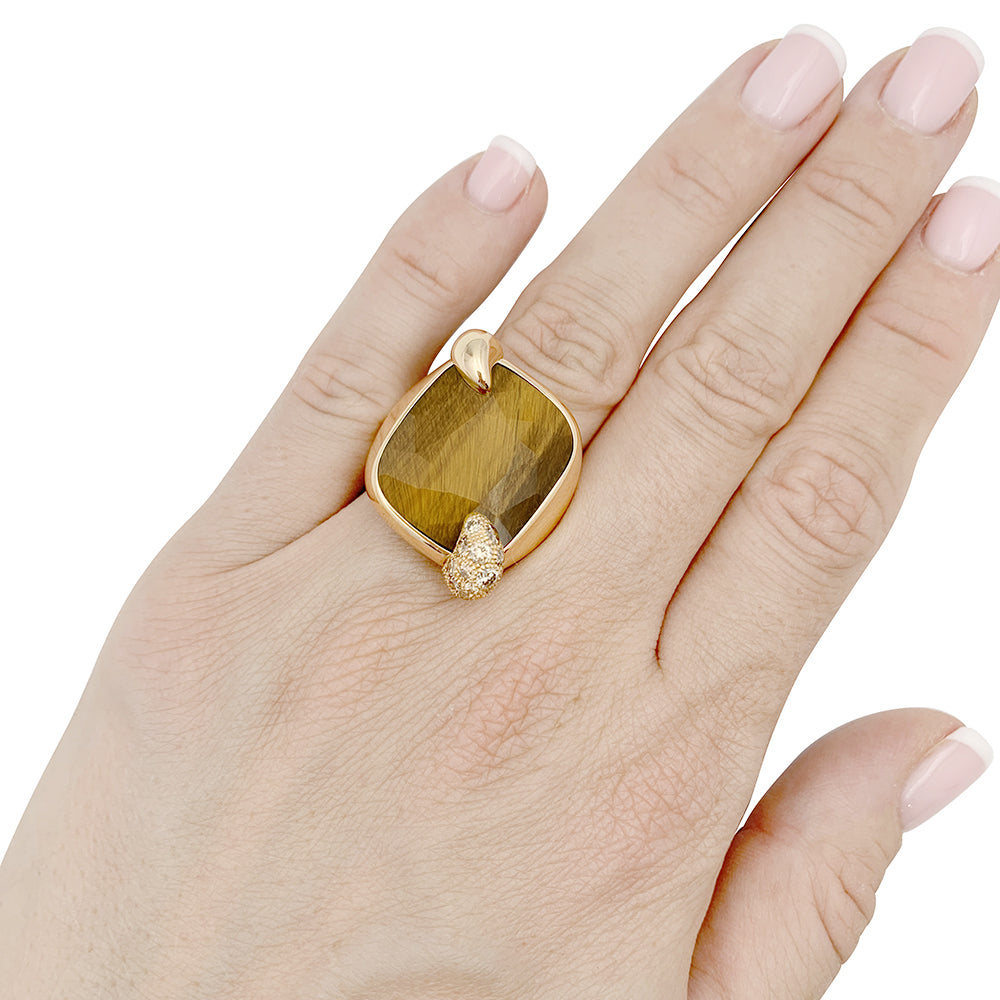 Pomellato "Ritratto" ring in pink gold, diamonds, tiger's eye.