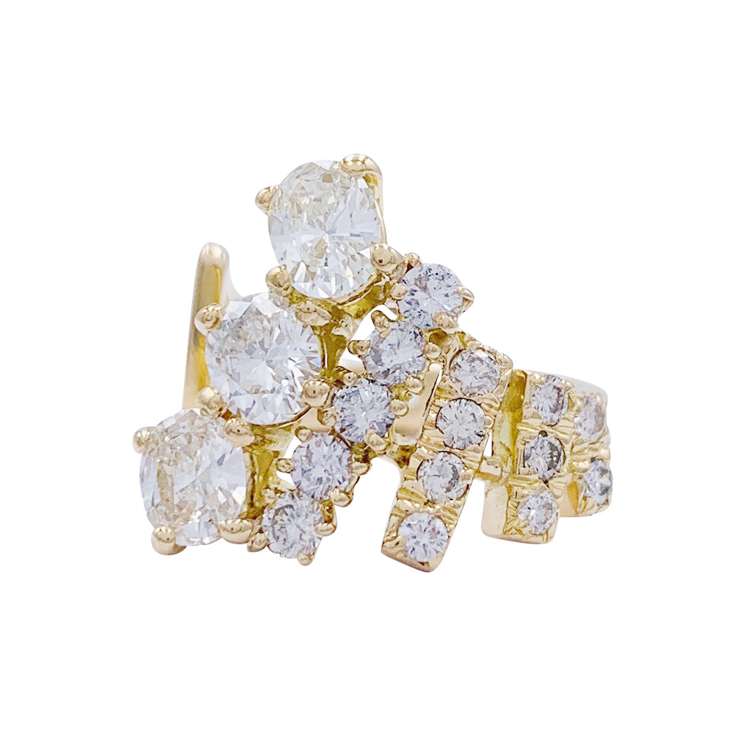 Vintage Repossi ring, yellow gold, diamonds.