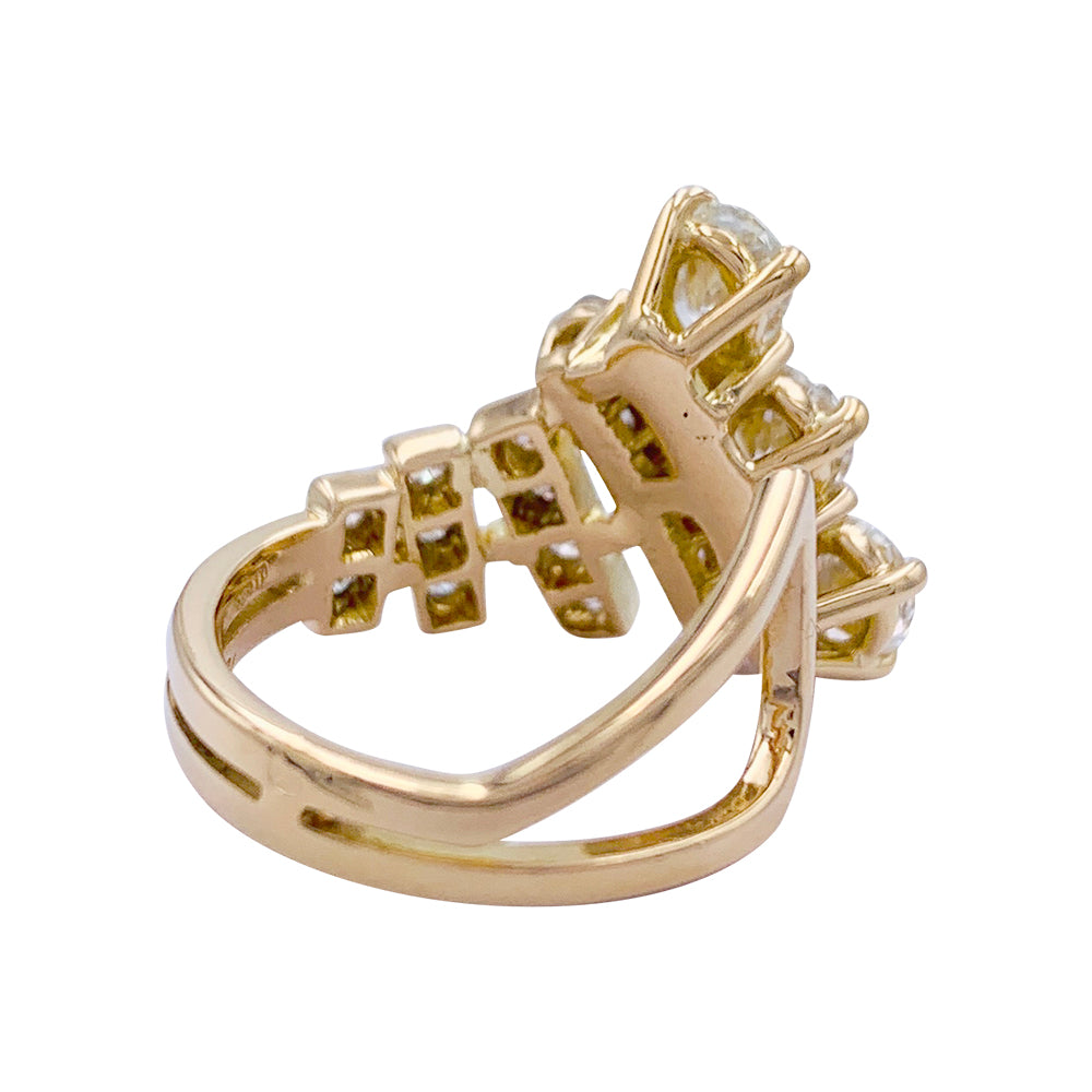 Vintage Repossi ring, yellow gold, diamonds.