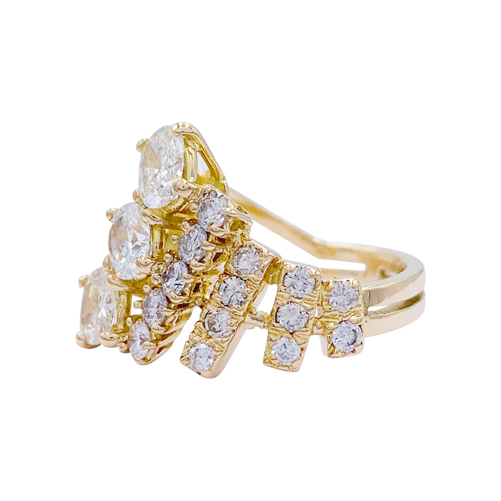 Vintage Repossi ring, yellow gold, diamonds.