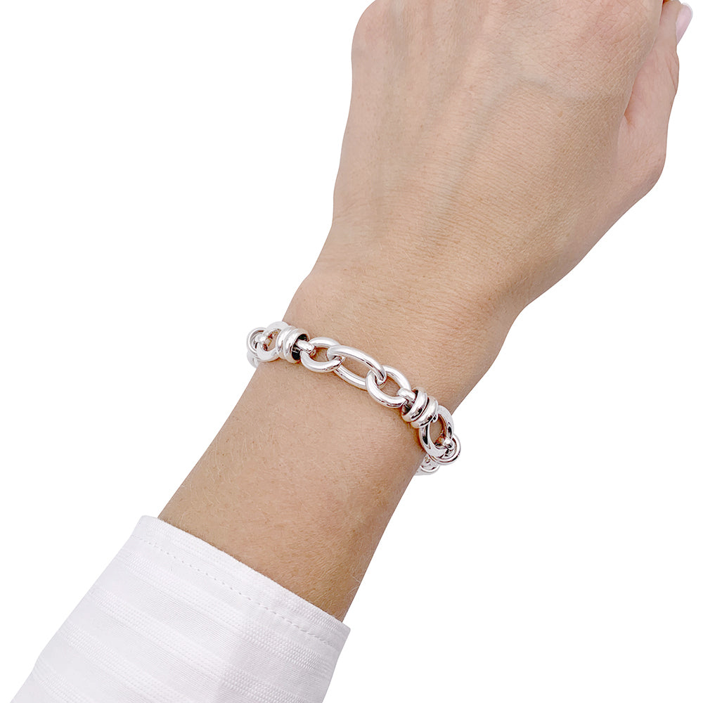Pomellato white gold bracelet.