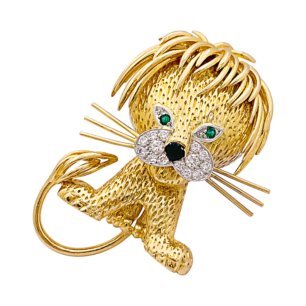 Vintage Van Cleef &amp; Arpels clip, "Lion Ebouriffé", platinum, yellow gold, diamonds, emeralds.