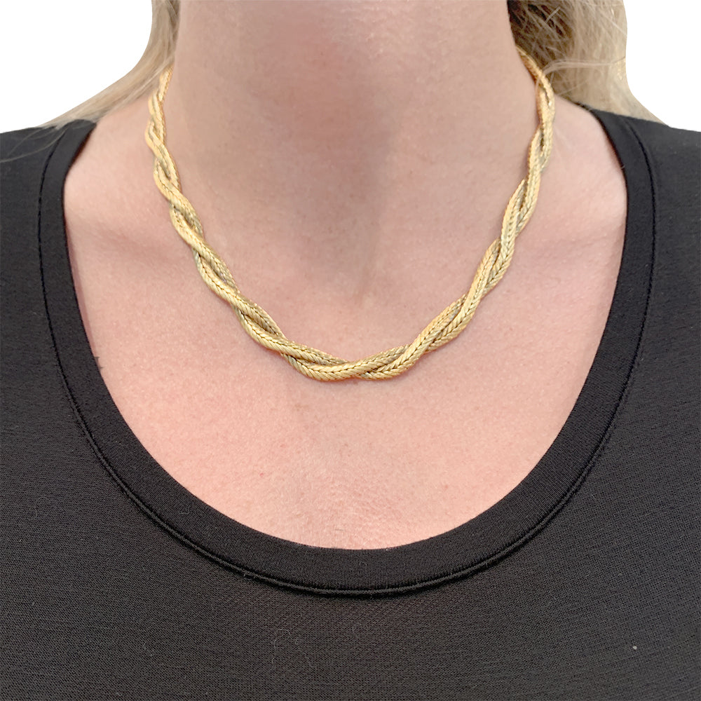 Vintage Mellerio necklace called Meller, yellow gold.