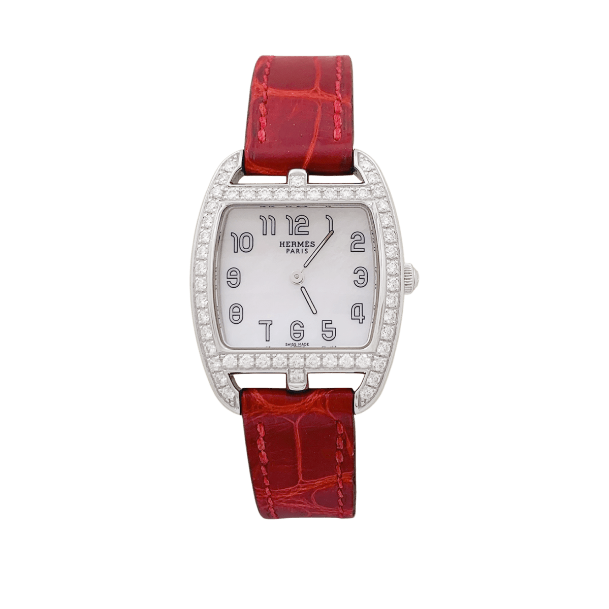 Montre Hermès modèle "Cape Cod Tonneau" en acier et diamants sur cuir. - Maison Eloe