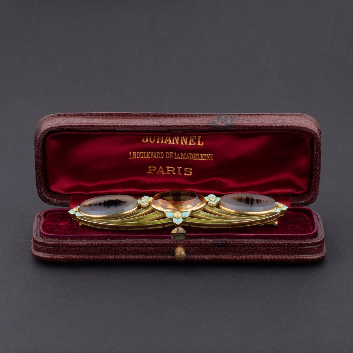 Broche longiforme en or jaune - Maison Eloe