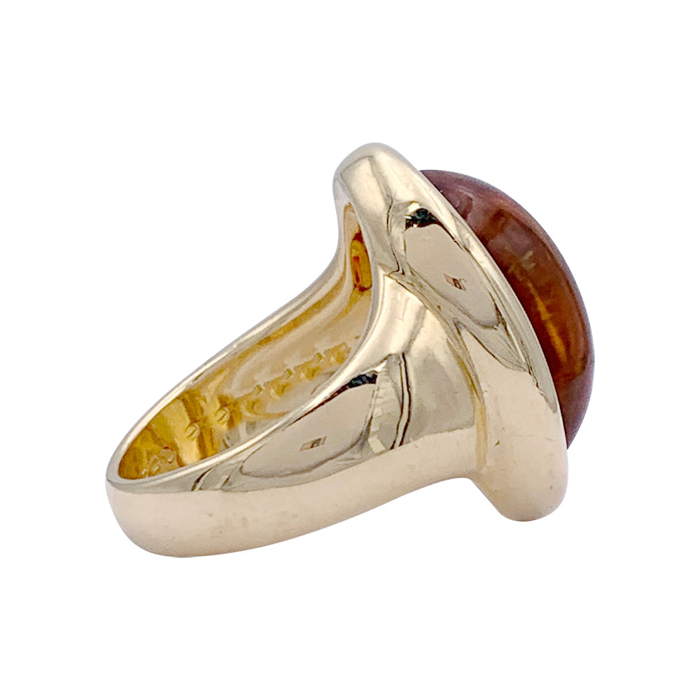 Bague Cartier, "Baignoire", or jaune, citrine.