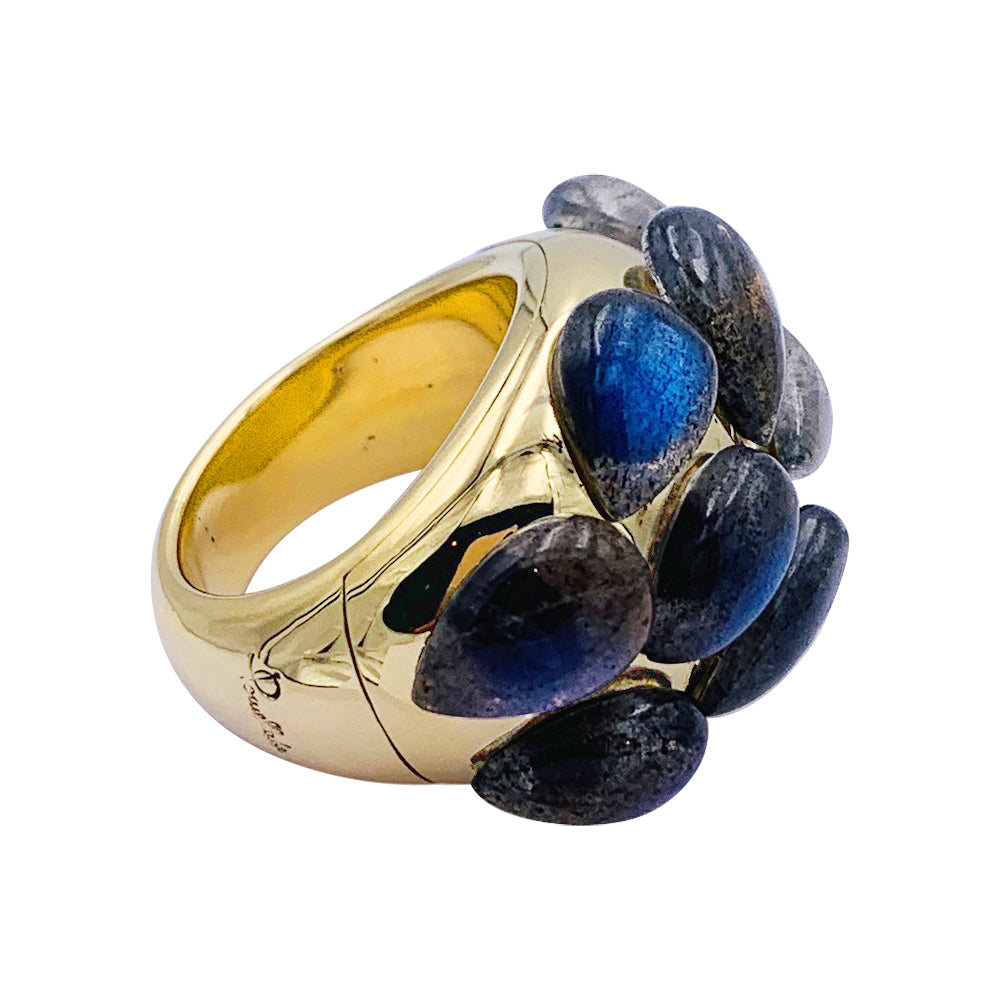 Pomellato ring, "Rugiada", yellow gold, labradorites.