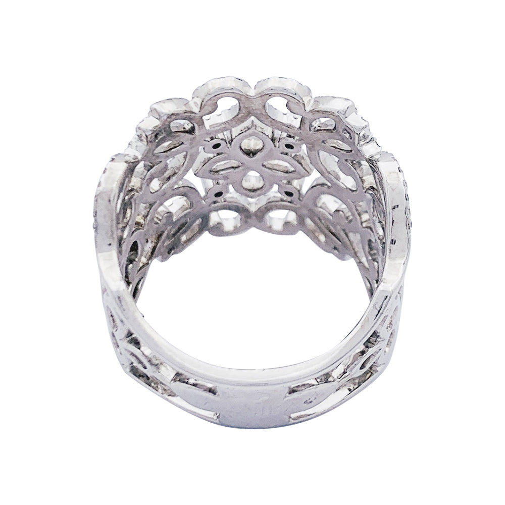Messika ring, "Eden", white gold, diamonds.