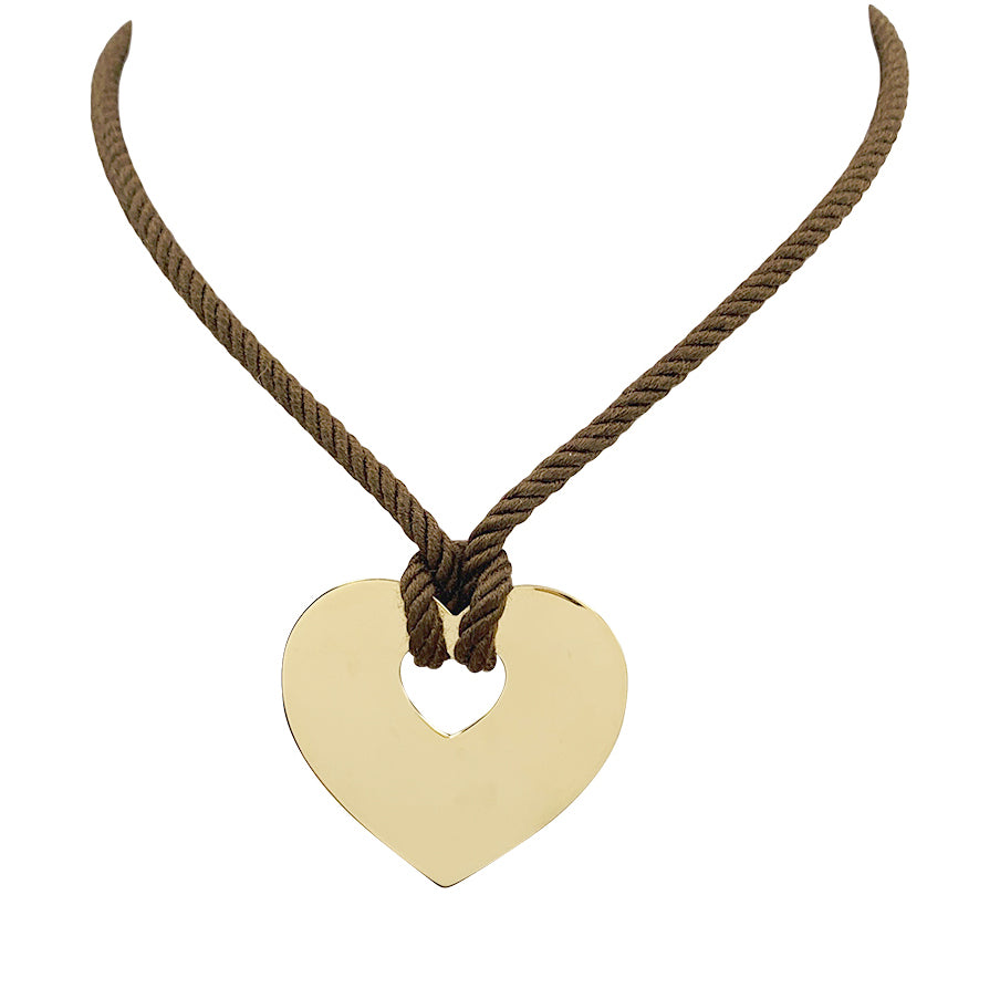 Poiray pendant, "Secret Heart", yellow gold.