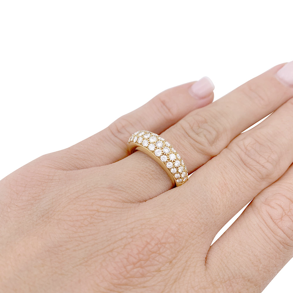Cartier ring, "Mimi", yellow gold, diamonds.