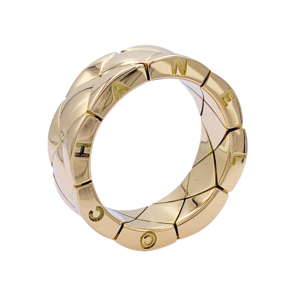 Chanel ring, "Matelassé", yellow gold.