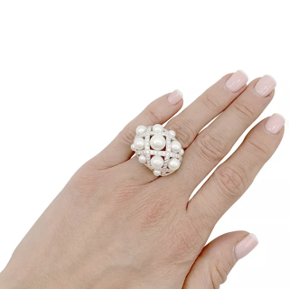 Chanel ring, "Baroque", white gold, diamonds, cultured pearls.