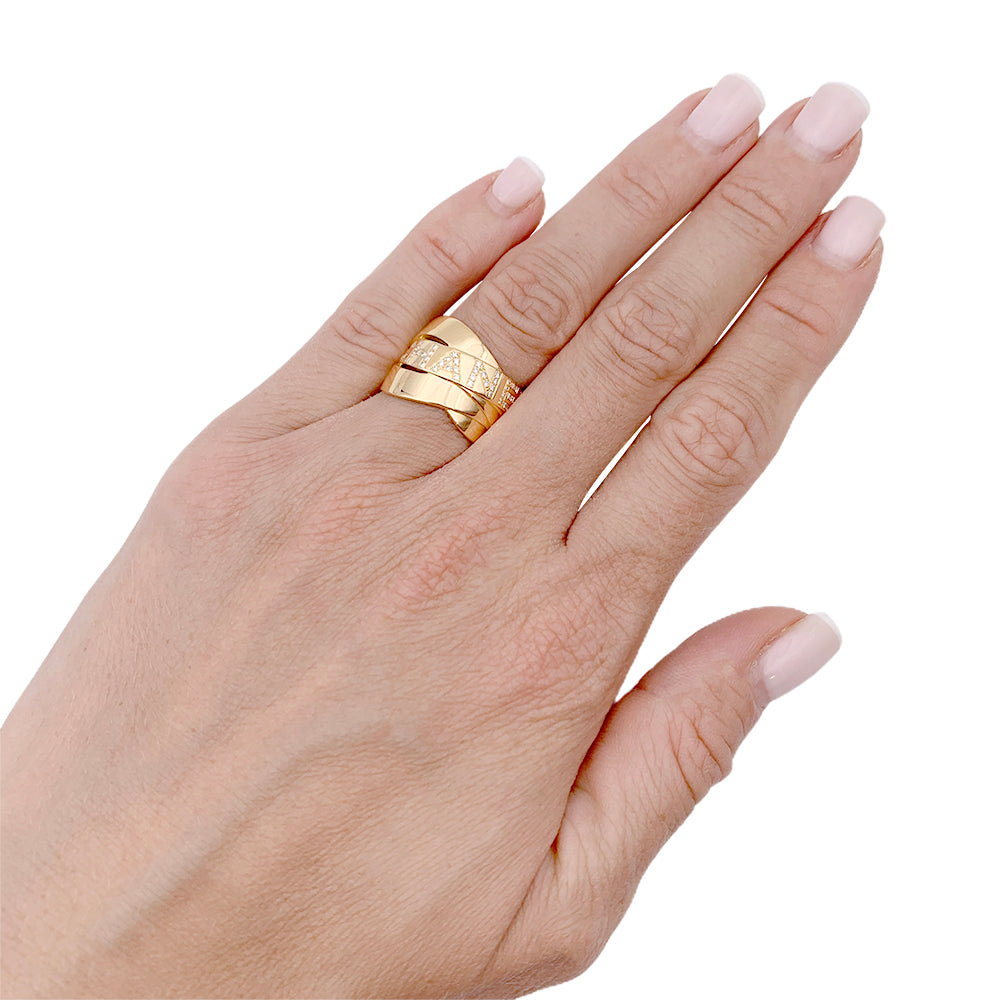 Chanel ring, "Bolduc Signature", yellow gold, diamonds.