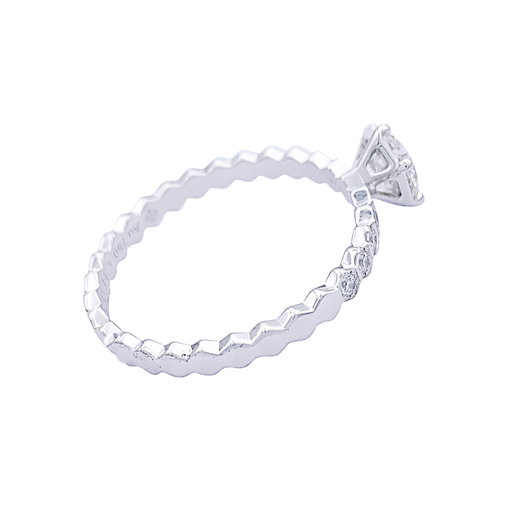 Chaumet ring, "Solitaire Bee my Love", white gold, diamonds.