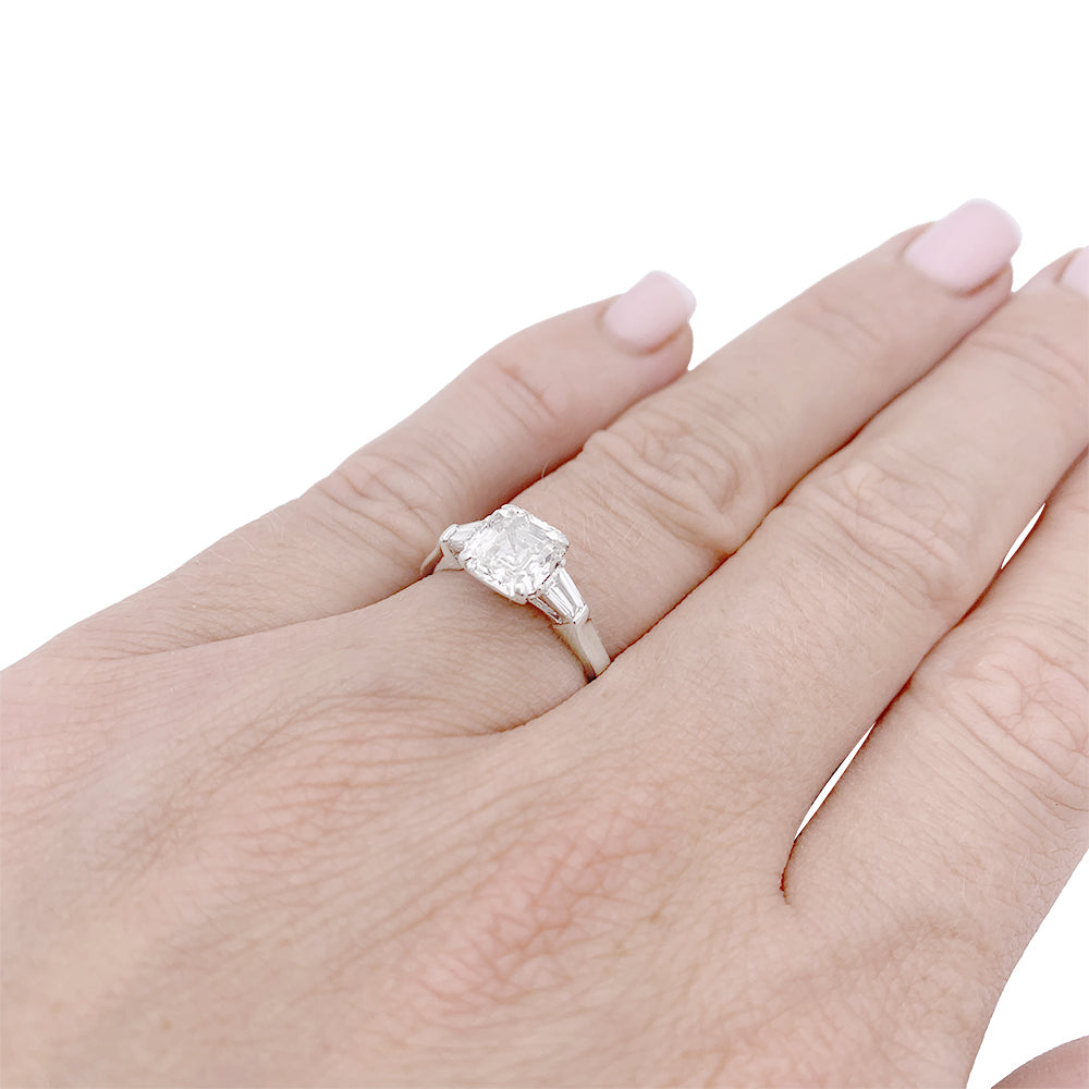 Graff "Promise" ring in platinum and diamonds.